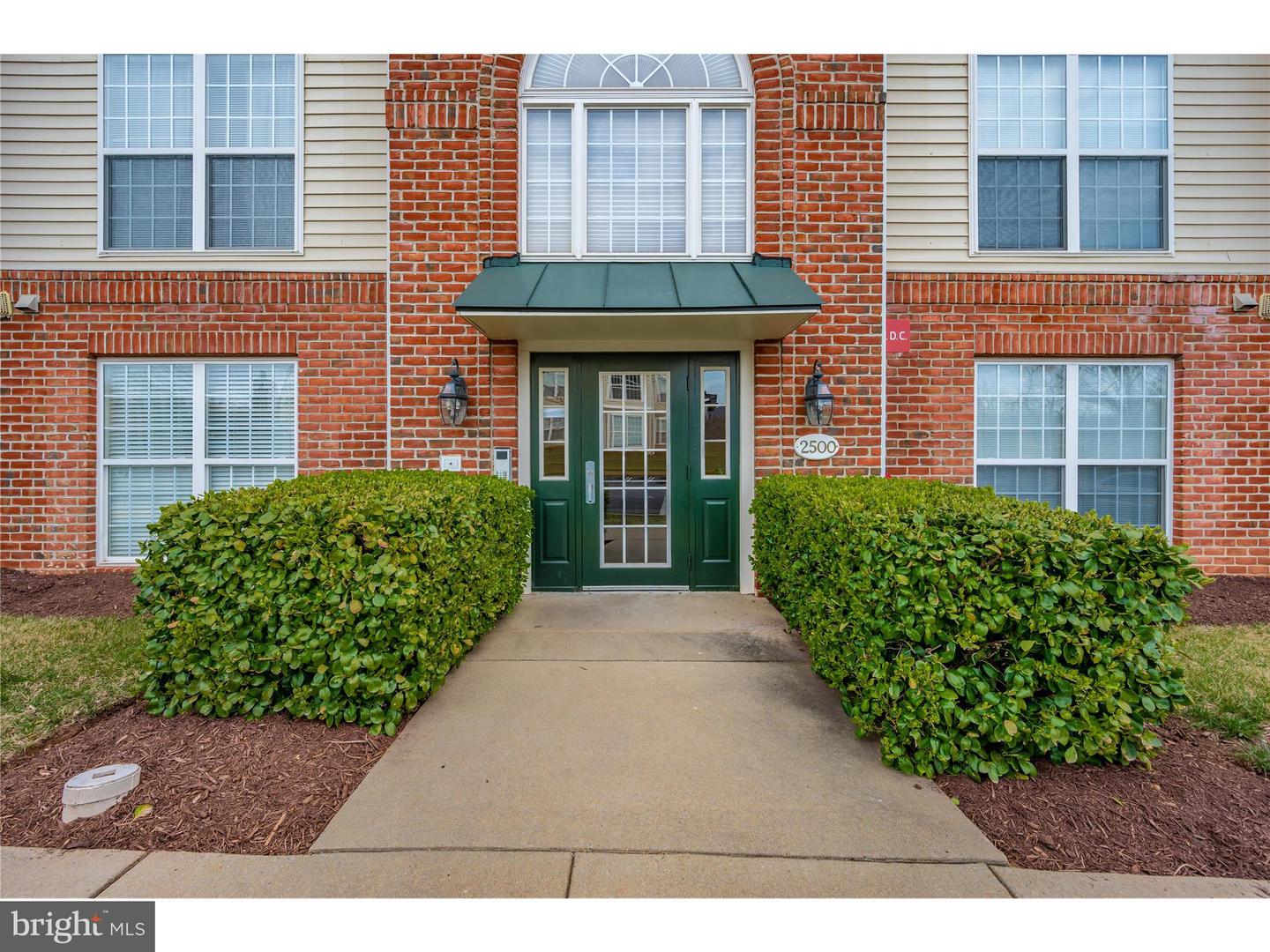 2500 Hemingway DRIVE Unit: BUILDING #3 UNIT 1A
