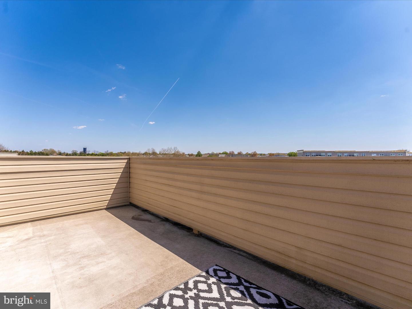 1454 Trafalgar LANE
