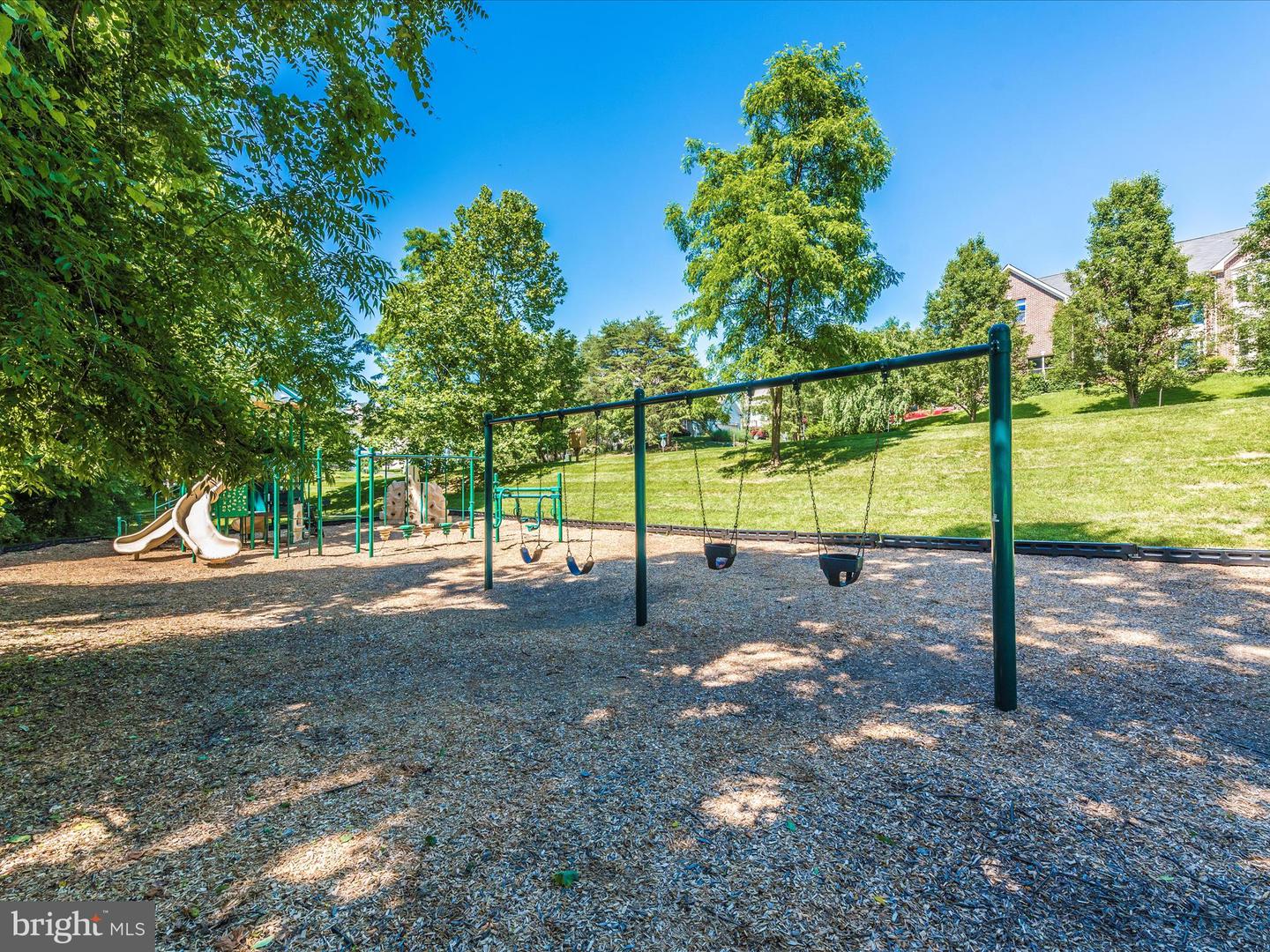 6801 Lakepoint Ov