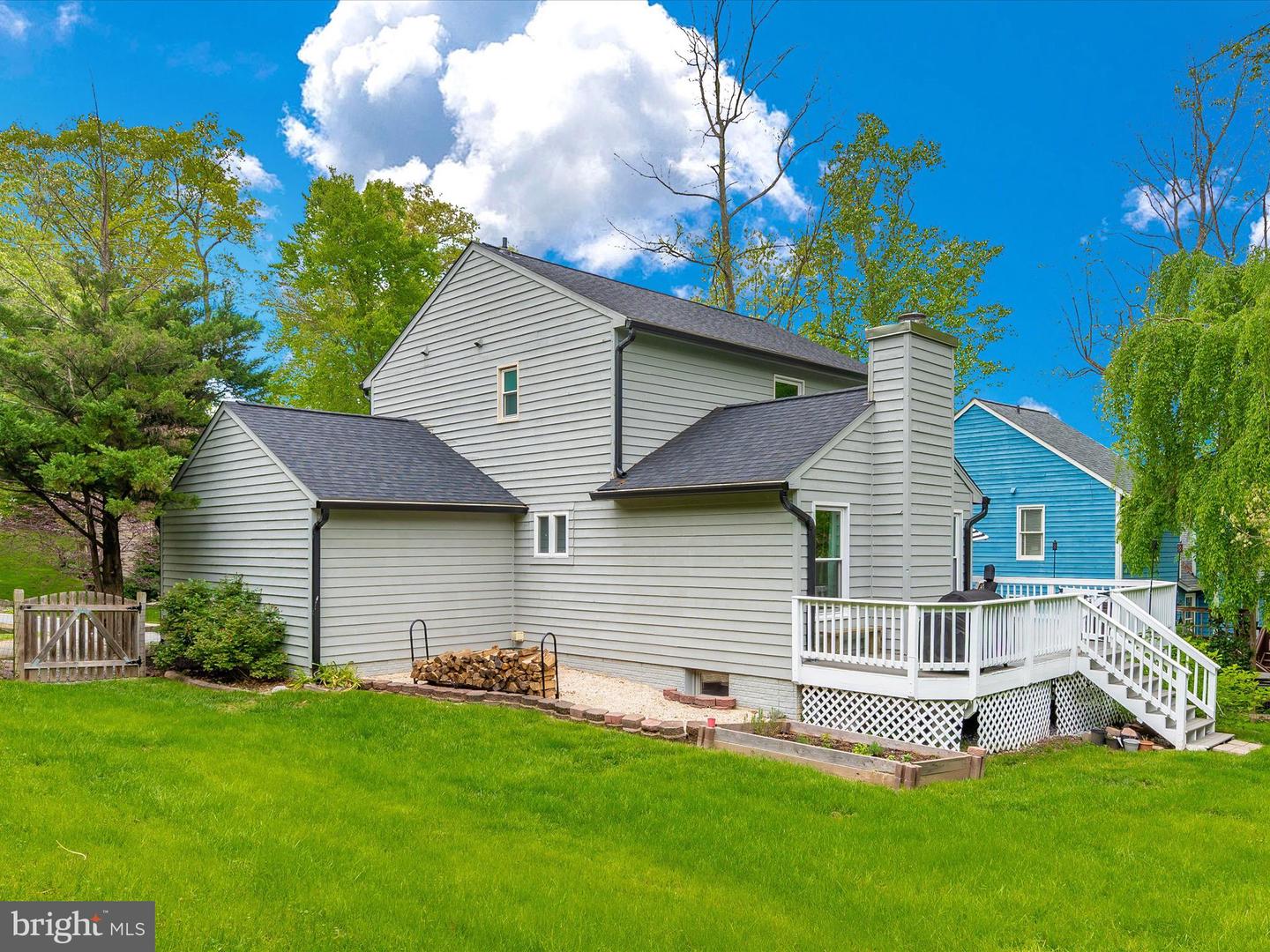 6801 Lakepoint Ov