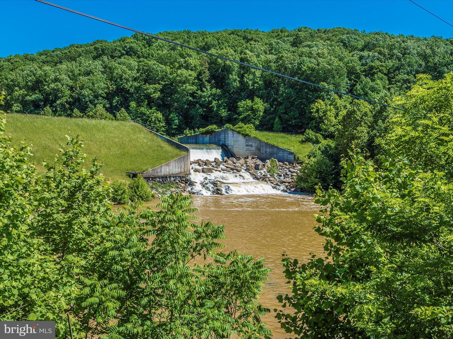 6801 Lakepoint Ov