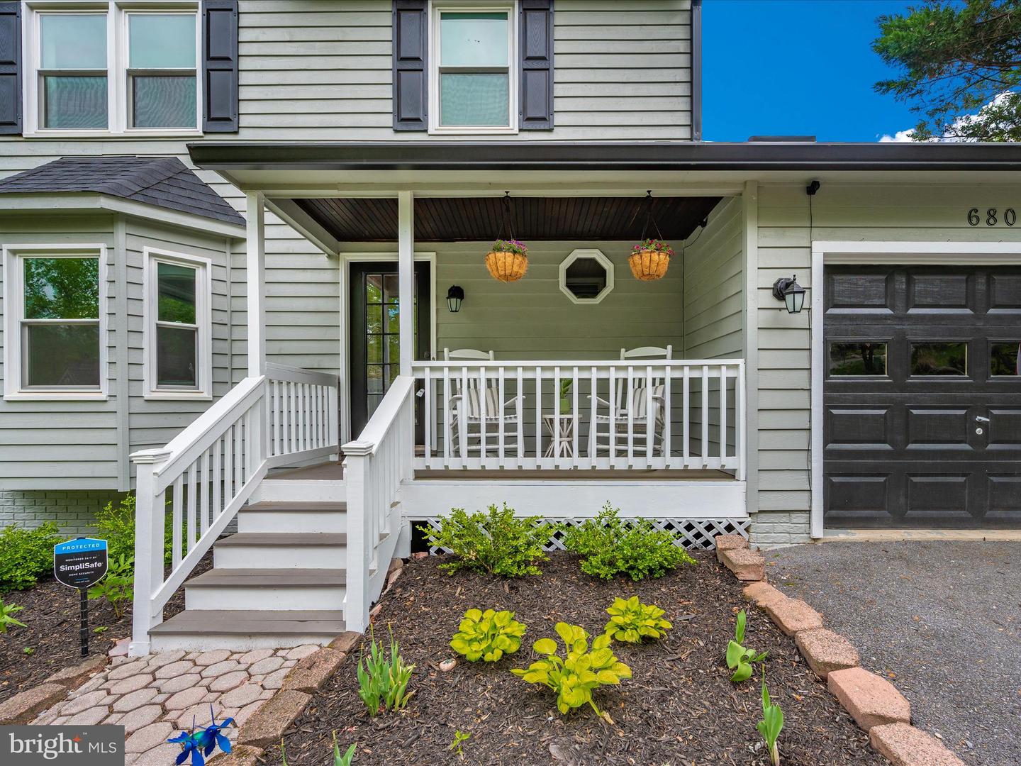 6801 Lakepoint Ov