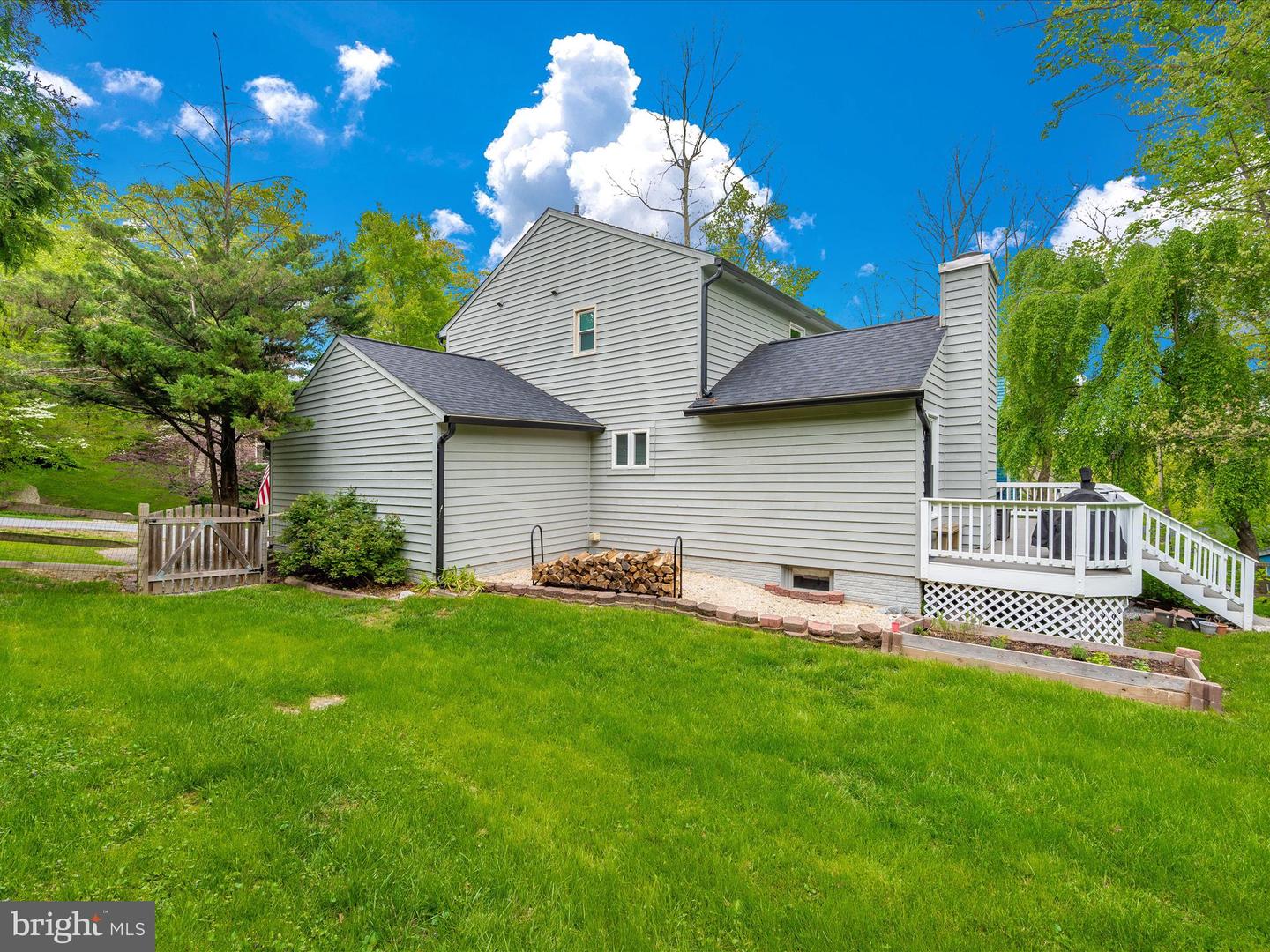 6801 Lakepoint Ov