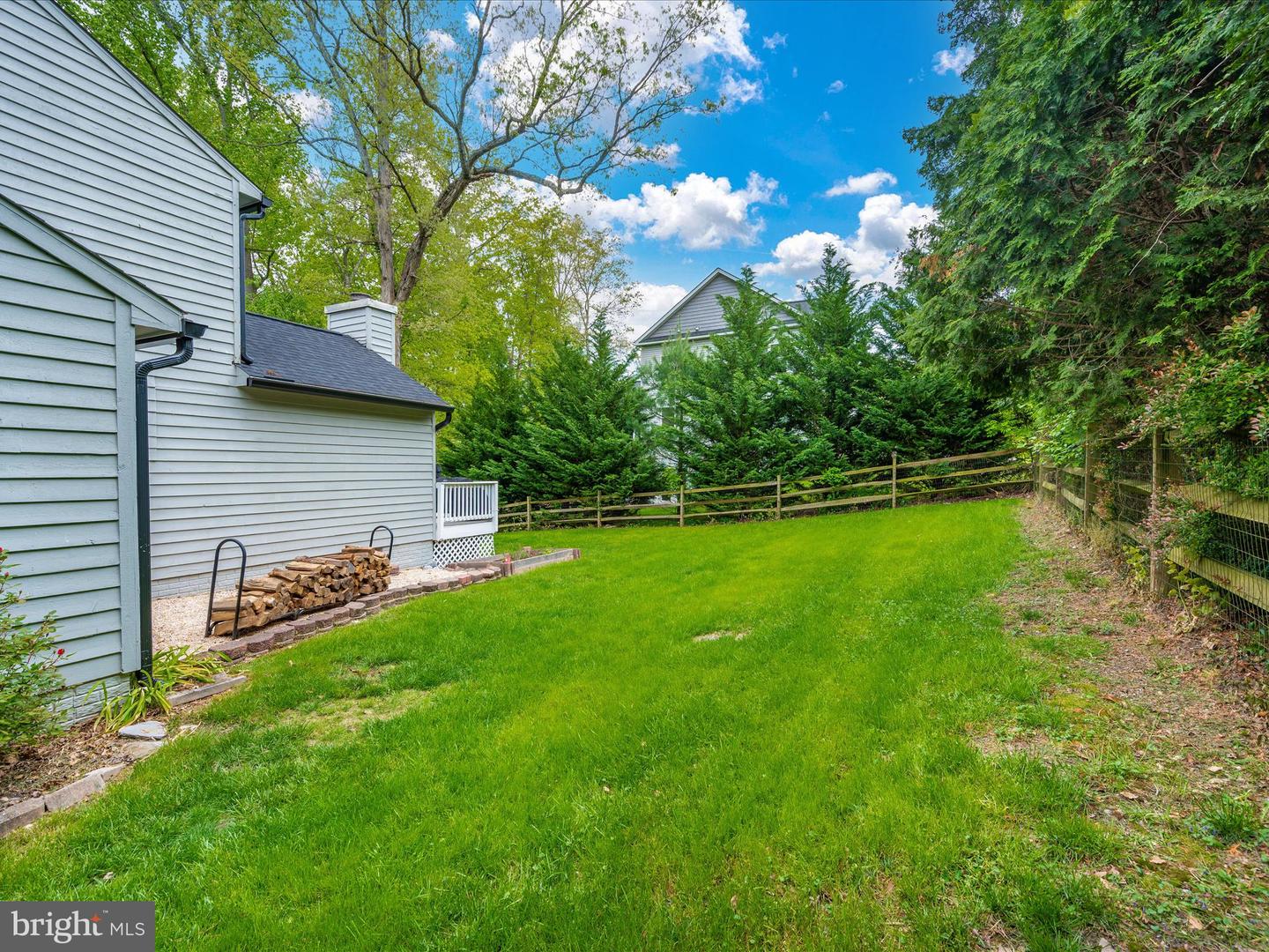 6801 Lakepoint Ov
