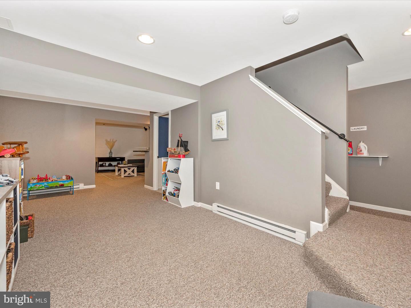 6801 Lakepoint Ov