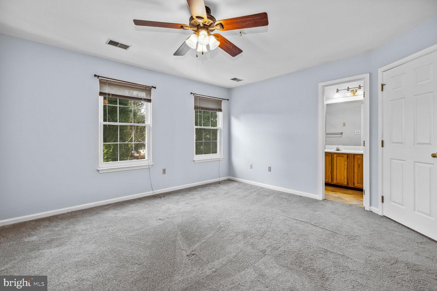 7166 Oberlin CIRCLE