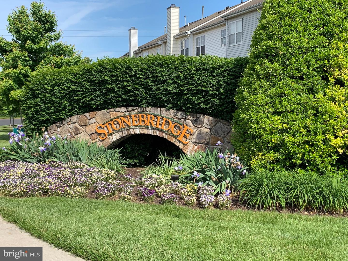 7166 Oberlin CIRCLE