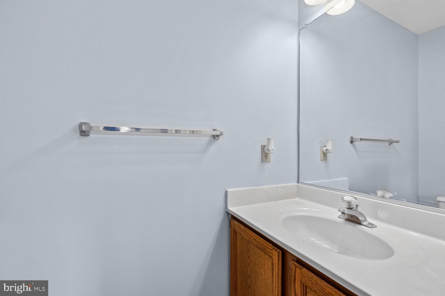 7166 Oberlin CIRCLE