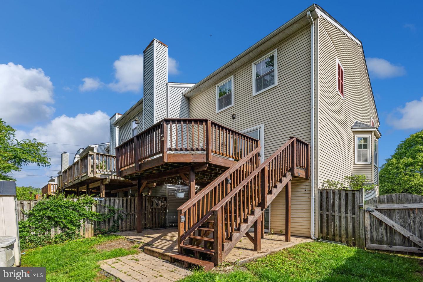 7166 Oberlin CIRCLE