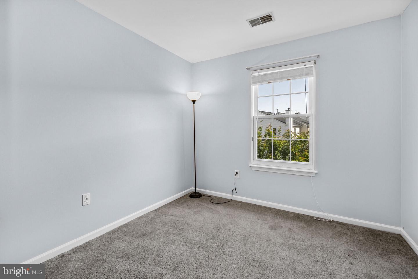 7166 Oberlin CIRCLE