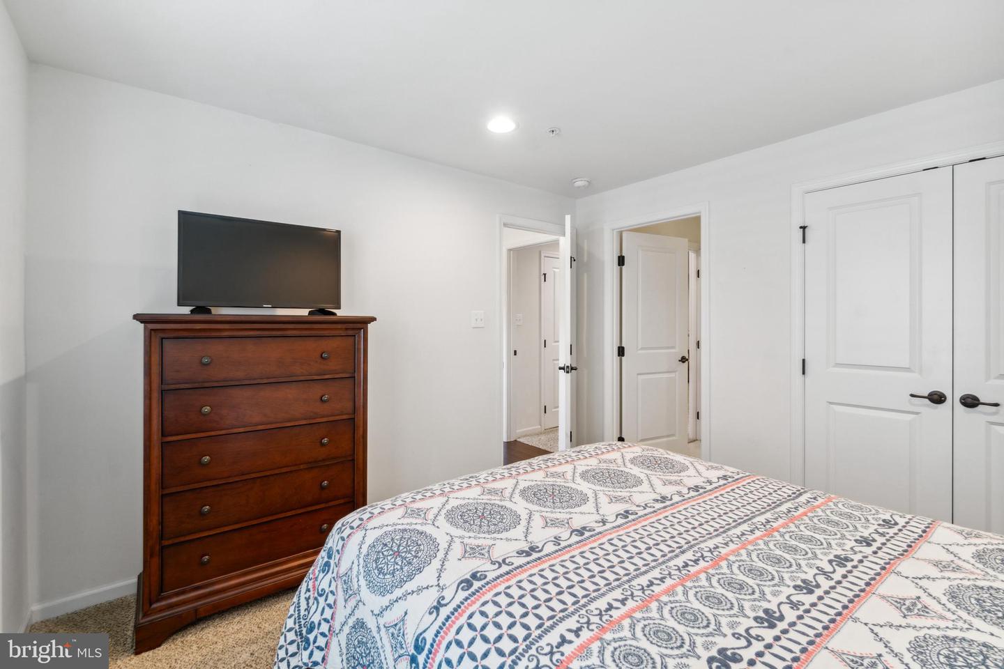 719 Potomac View PARKWAY