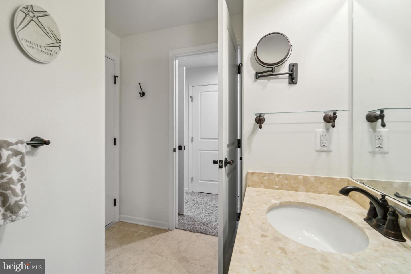719 Potomac View PARKWAY