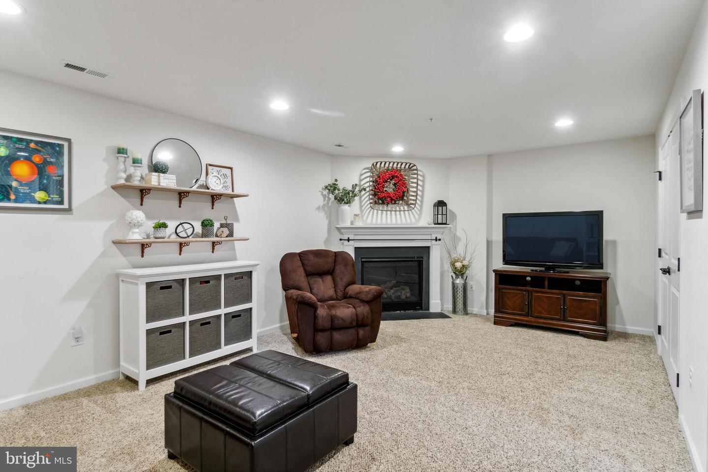 719 Potomac View PARKWAY