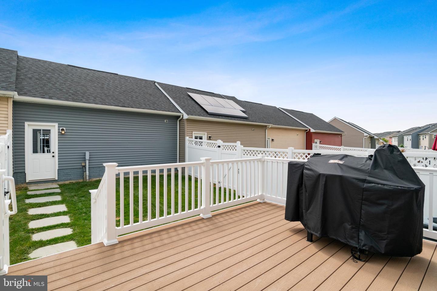 719 Potomac View PARKWAY