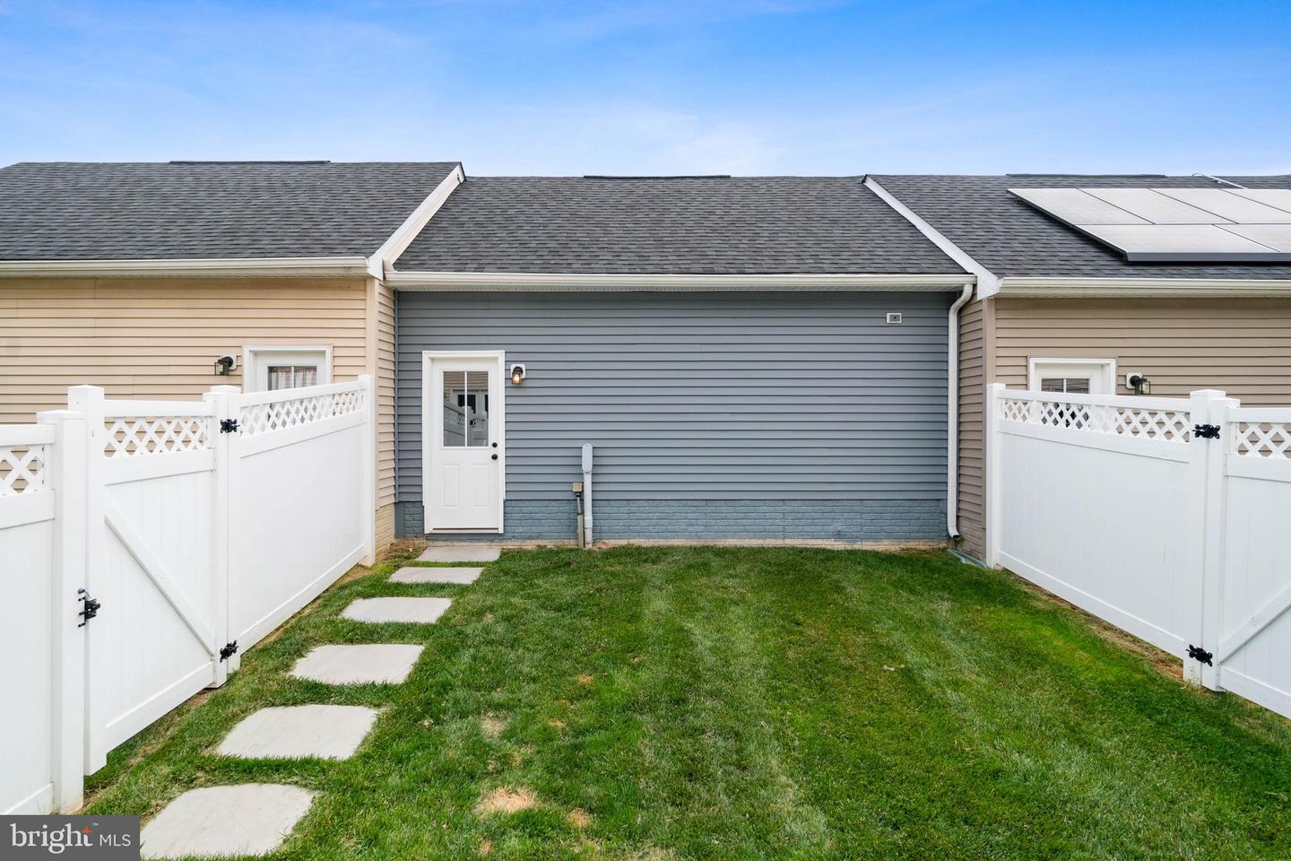 719 Potomac View PARKWAY