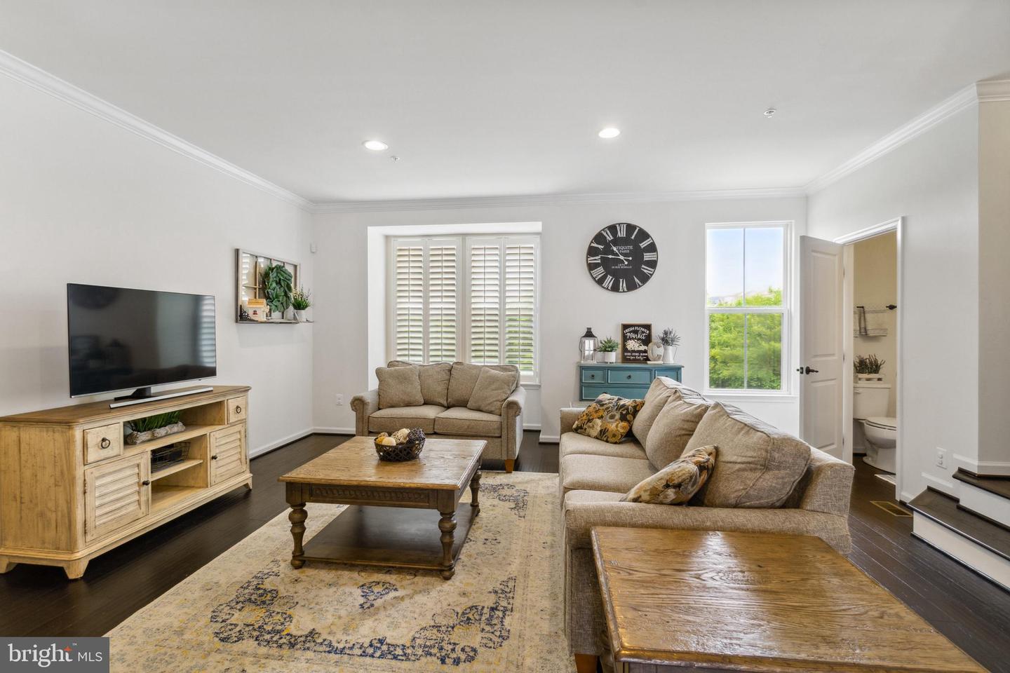 719 Potomac View PARKWAY