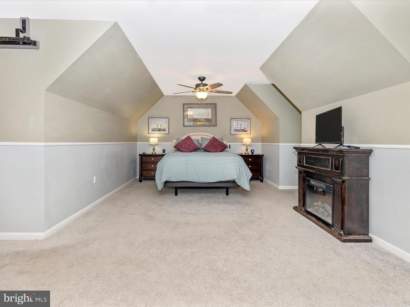 12051 Greystone DRIVE