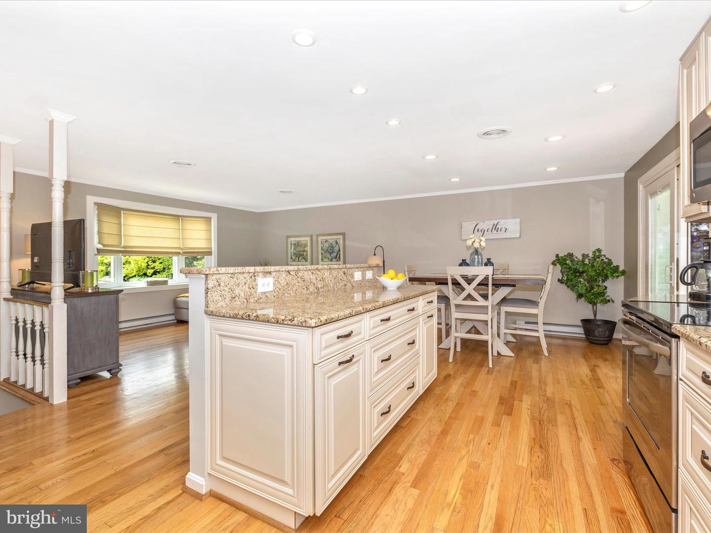 2419 Tabor DRIVE