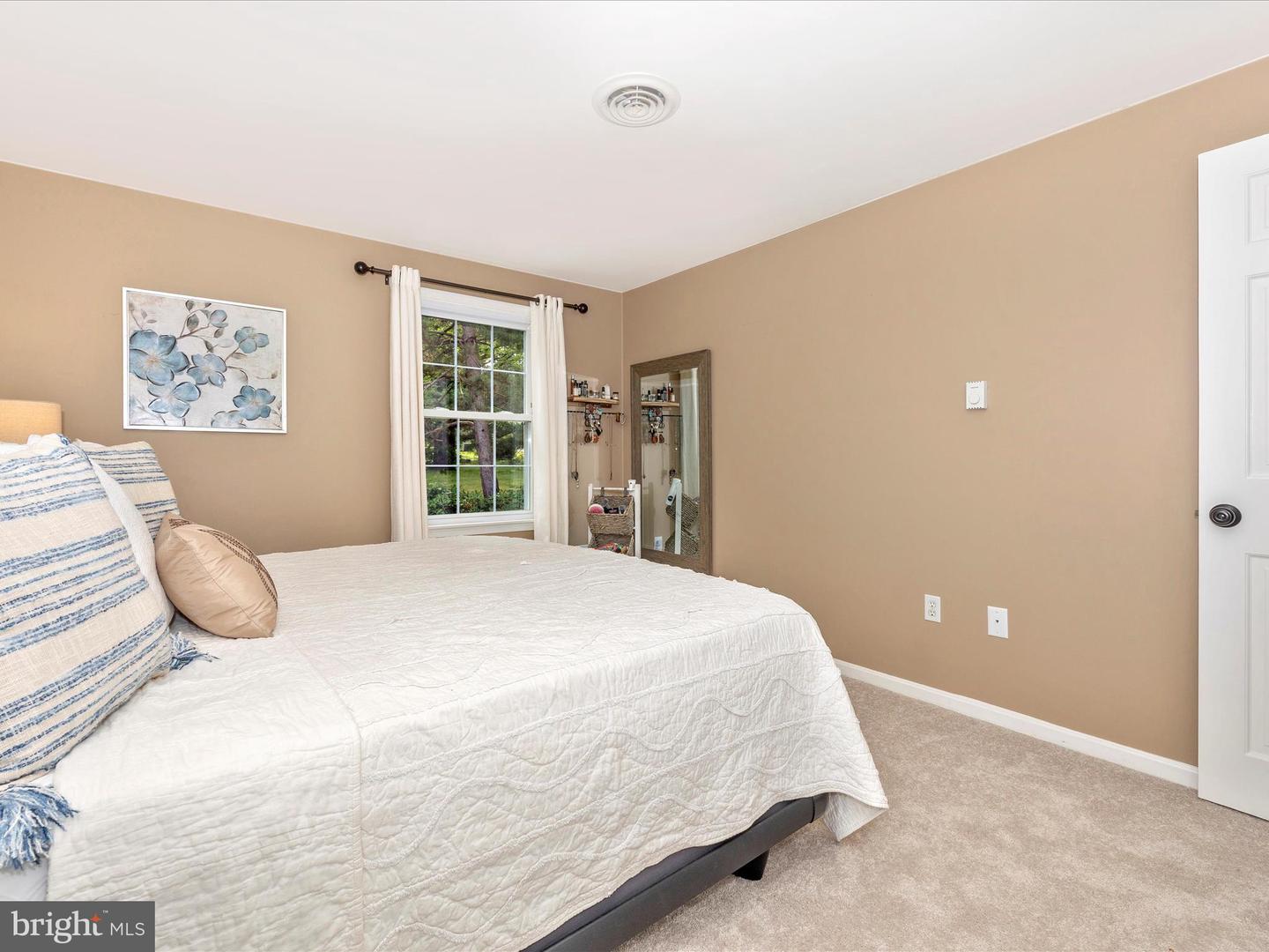 2419 Tabor DRIVE
