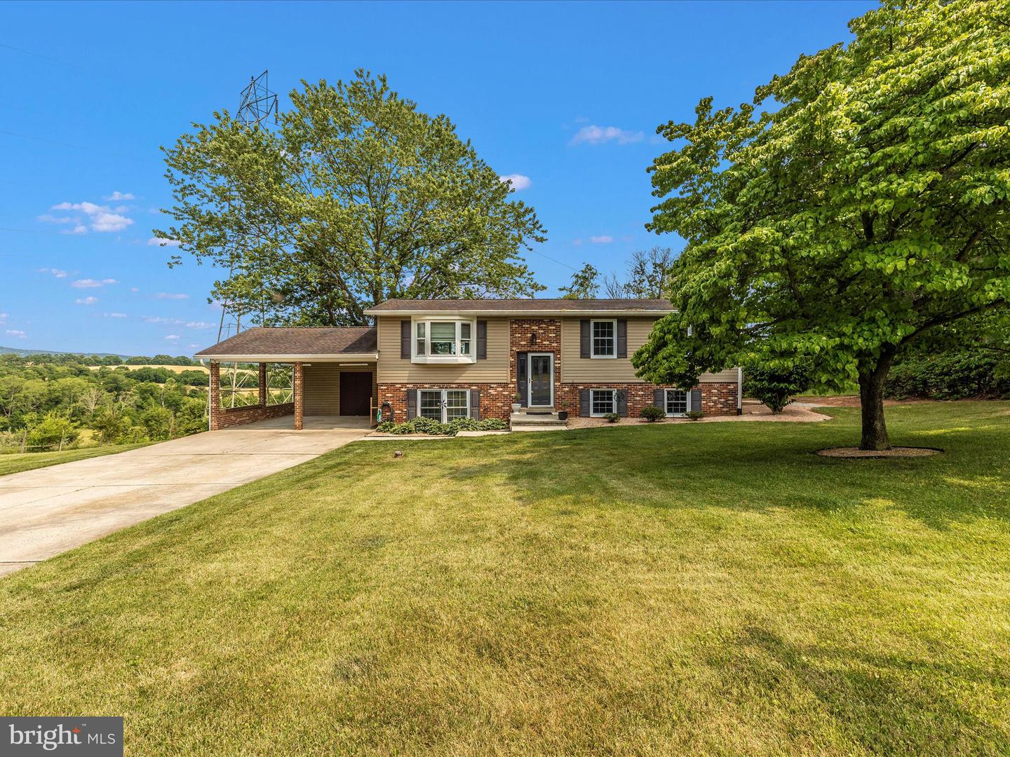 2419 Tabor DRIVE
