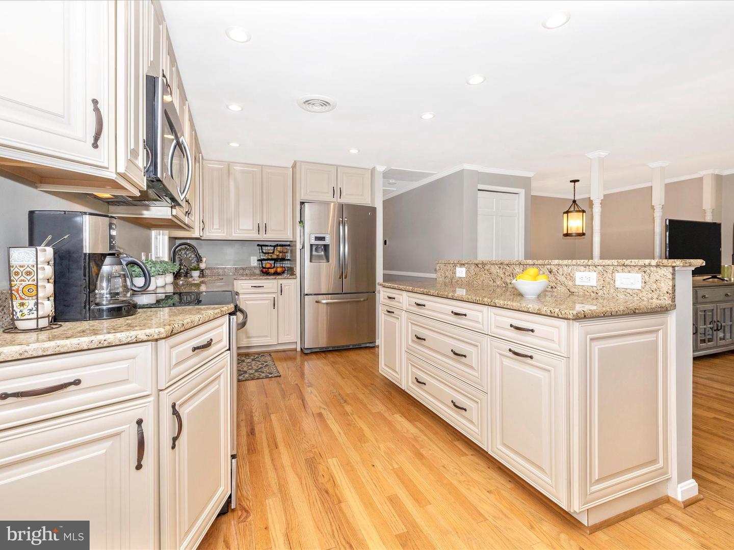 2419 Tabor DRIVE