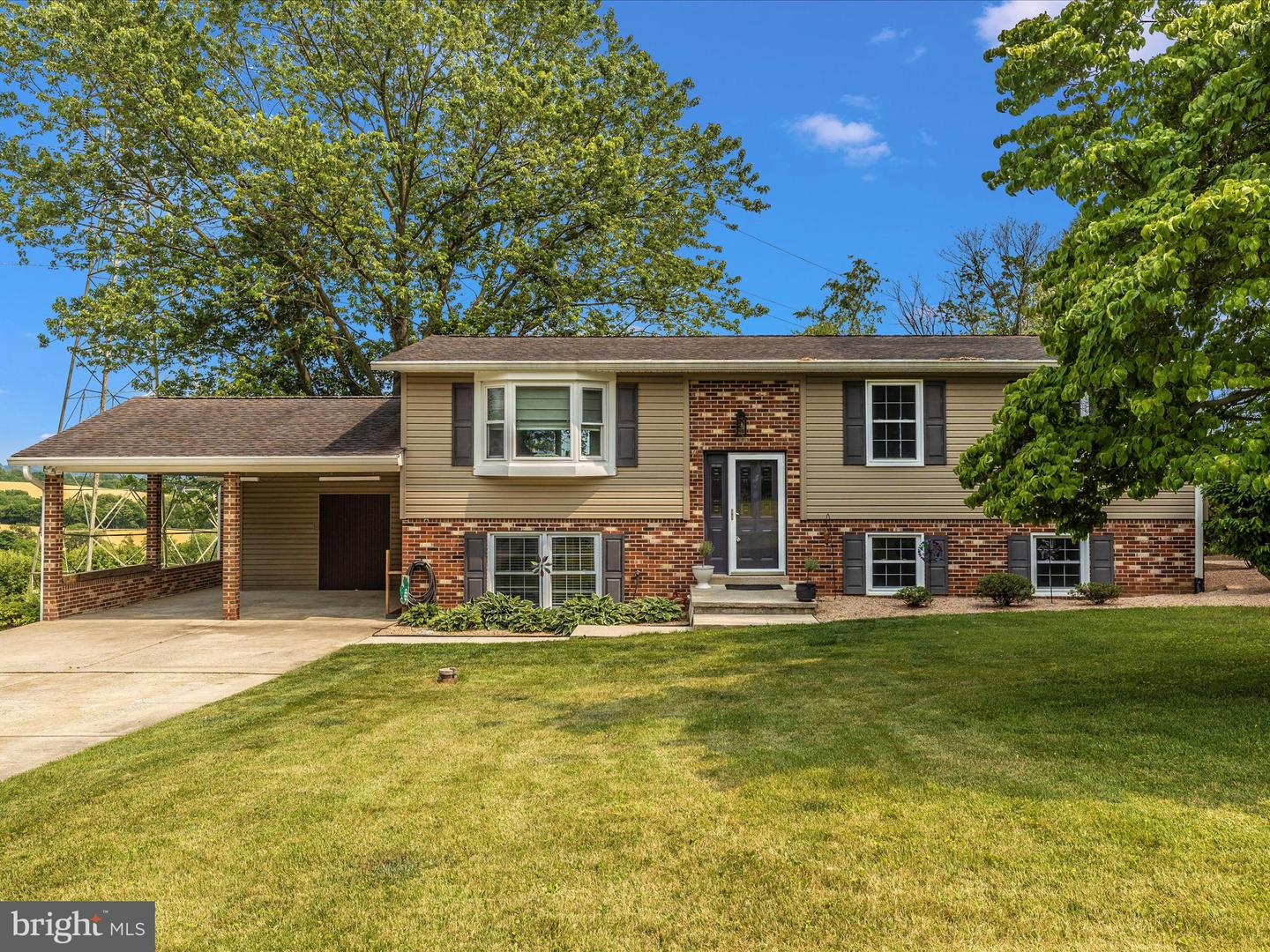 2419 Tabor DRIVE