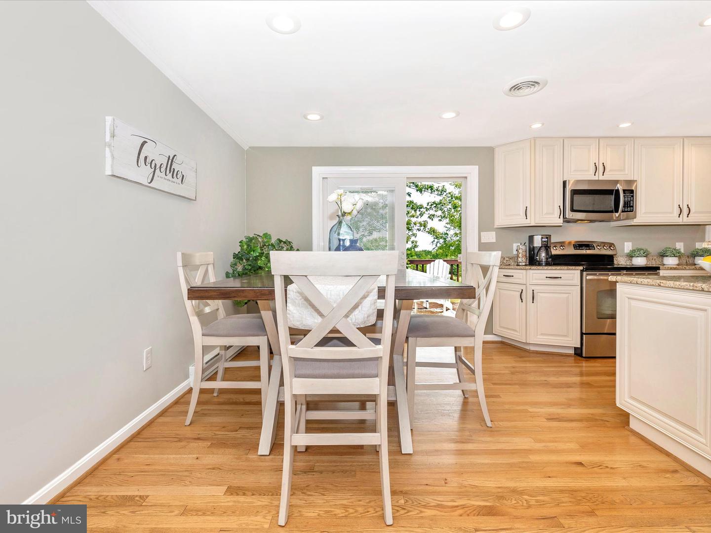 2419 Tabor DRIVE