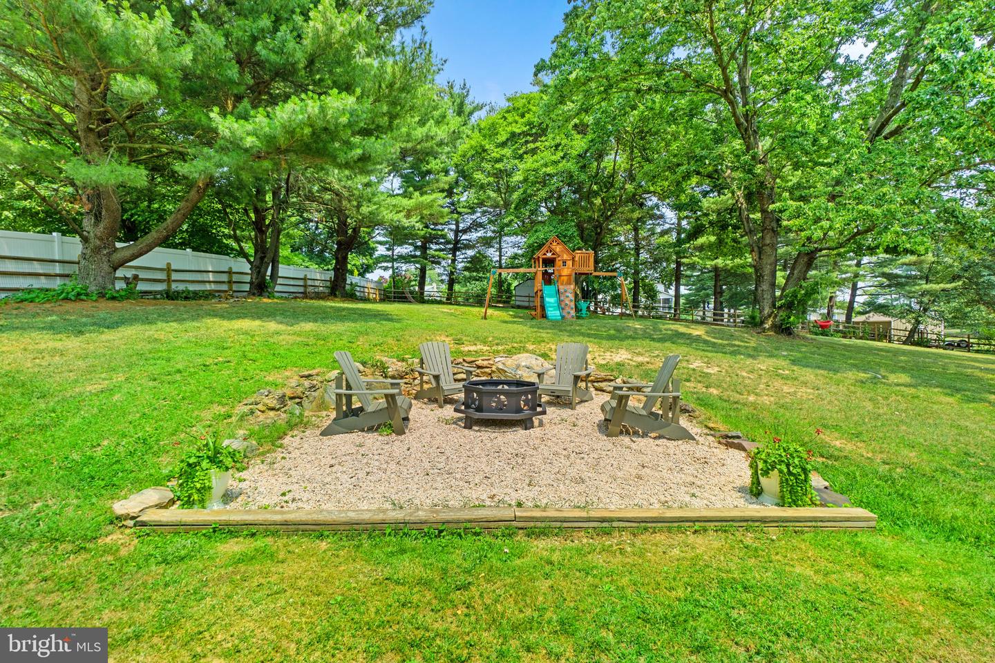 5821 Corporal Jones COURT