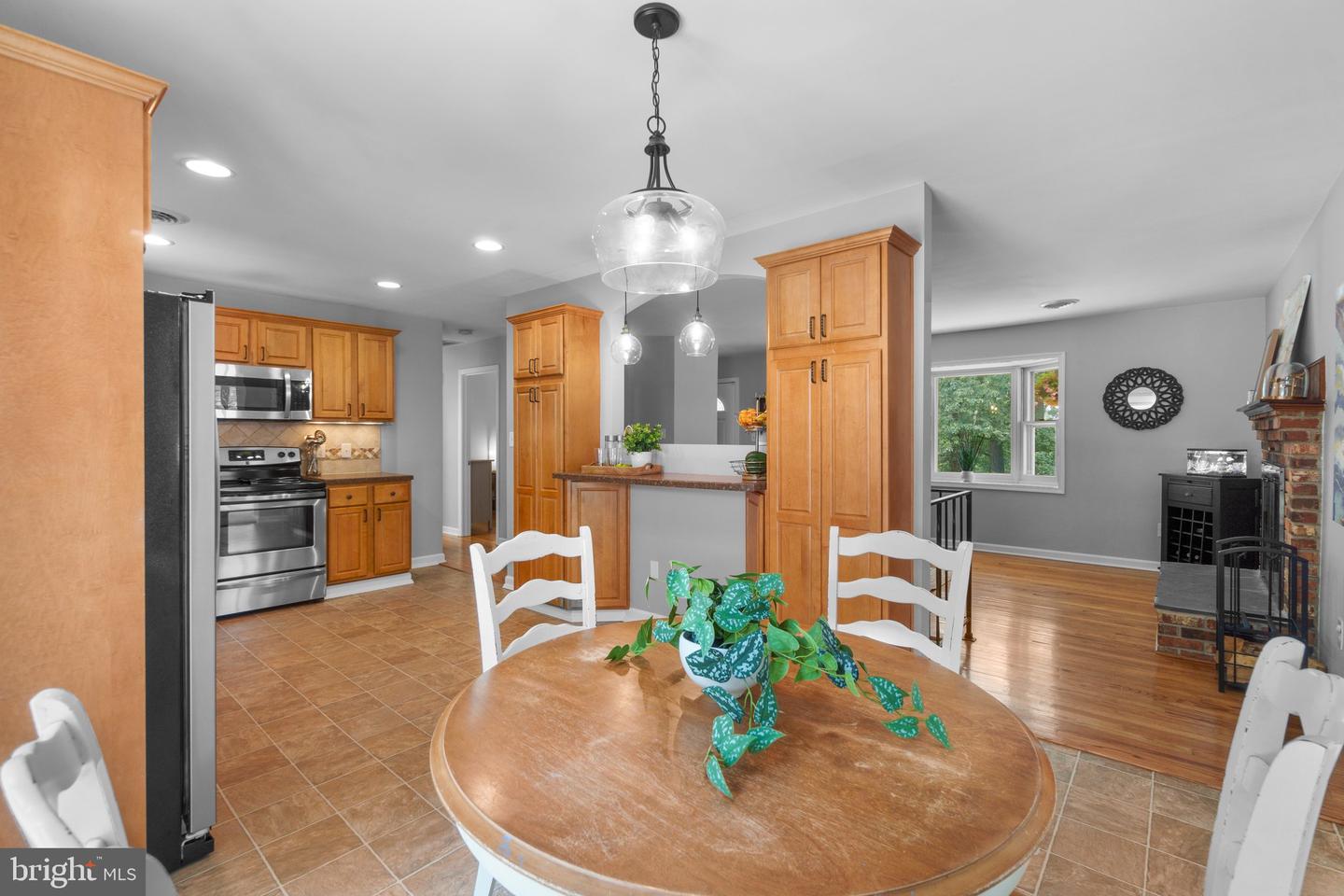 5821 Corporal Jones COURT