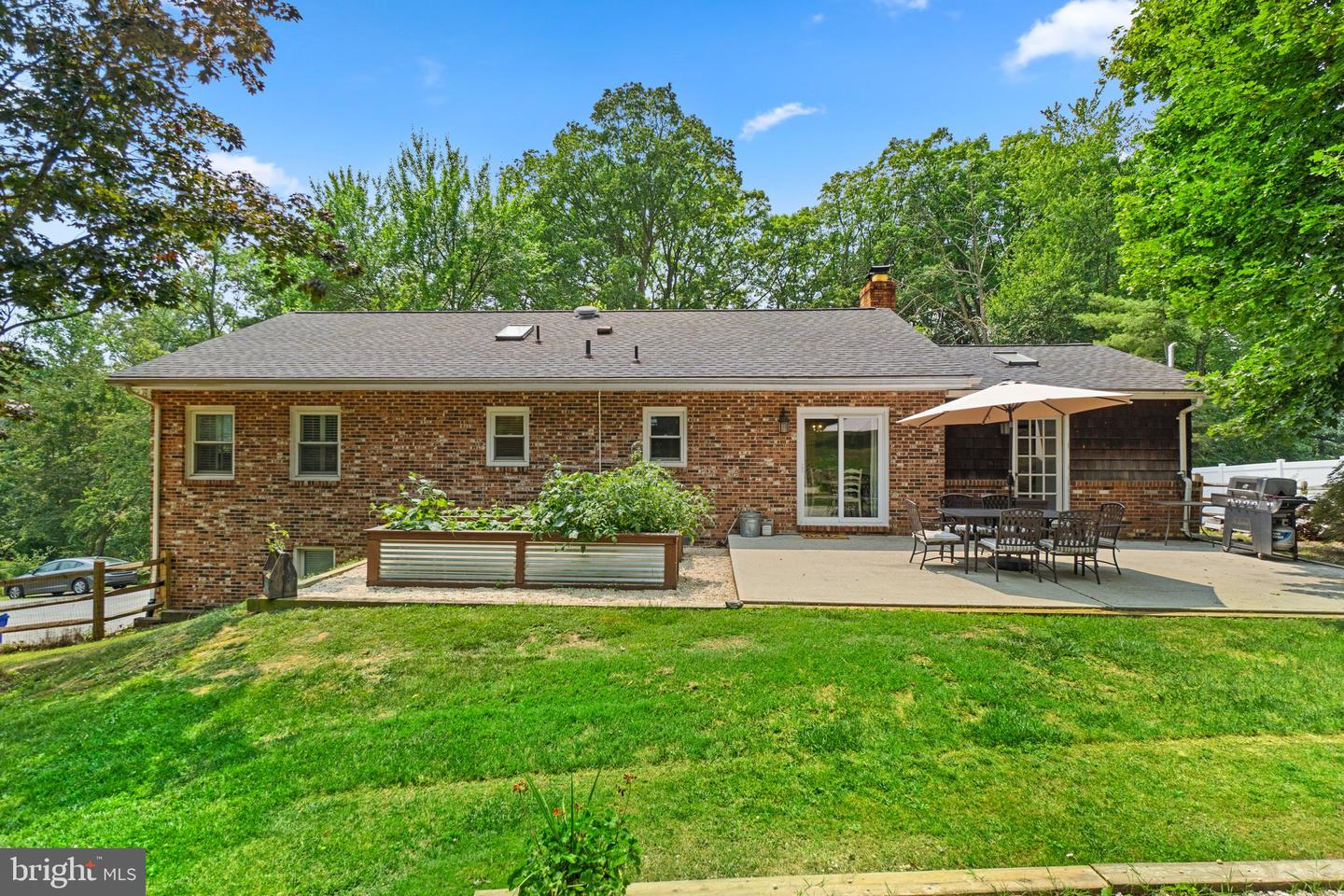 5821 Corporal Jones COURT