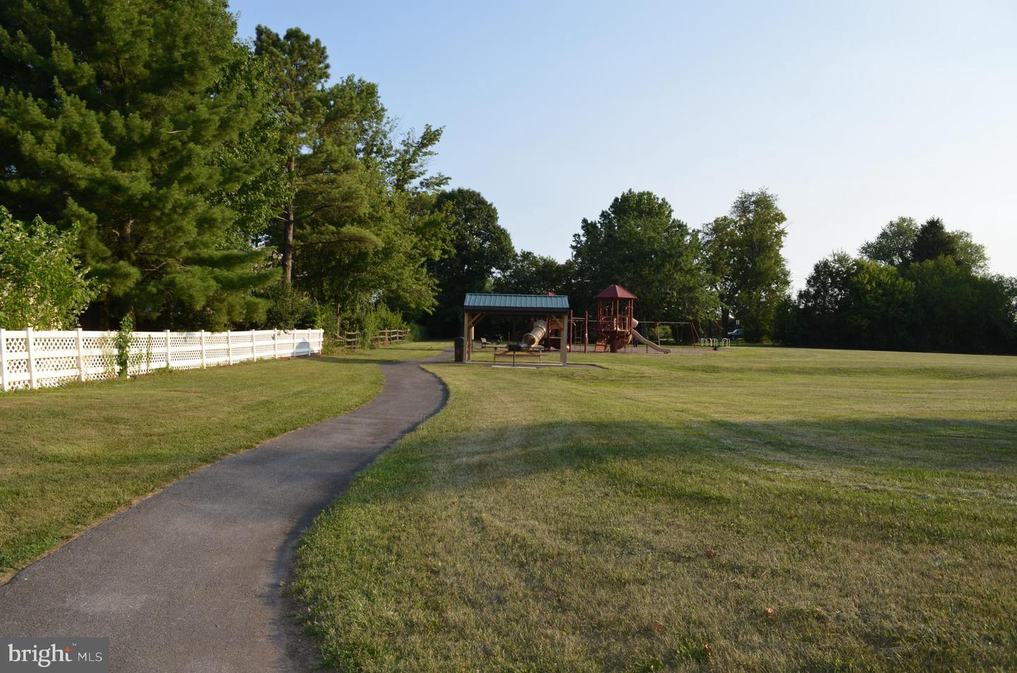 1420 Hunting Horn LANE