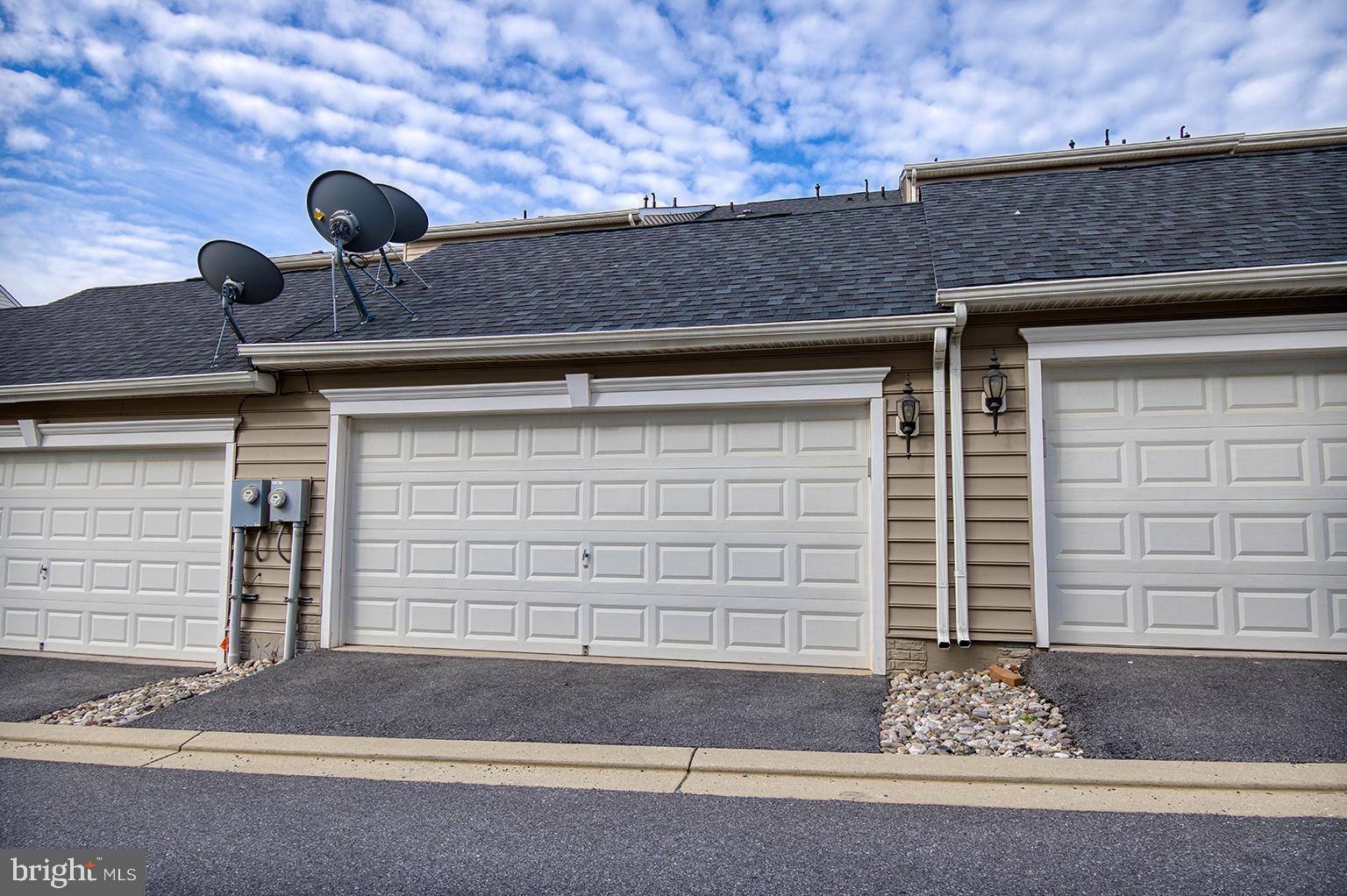 2704 Egret WAY