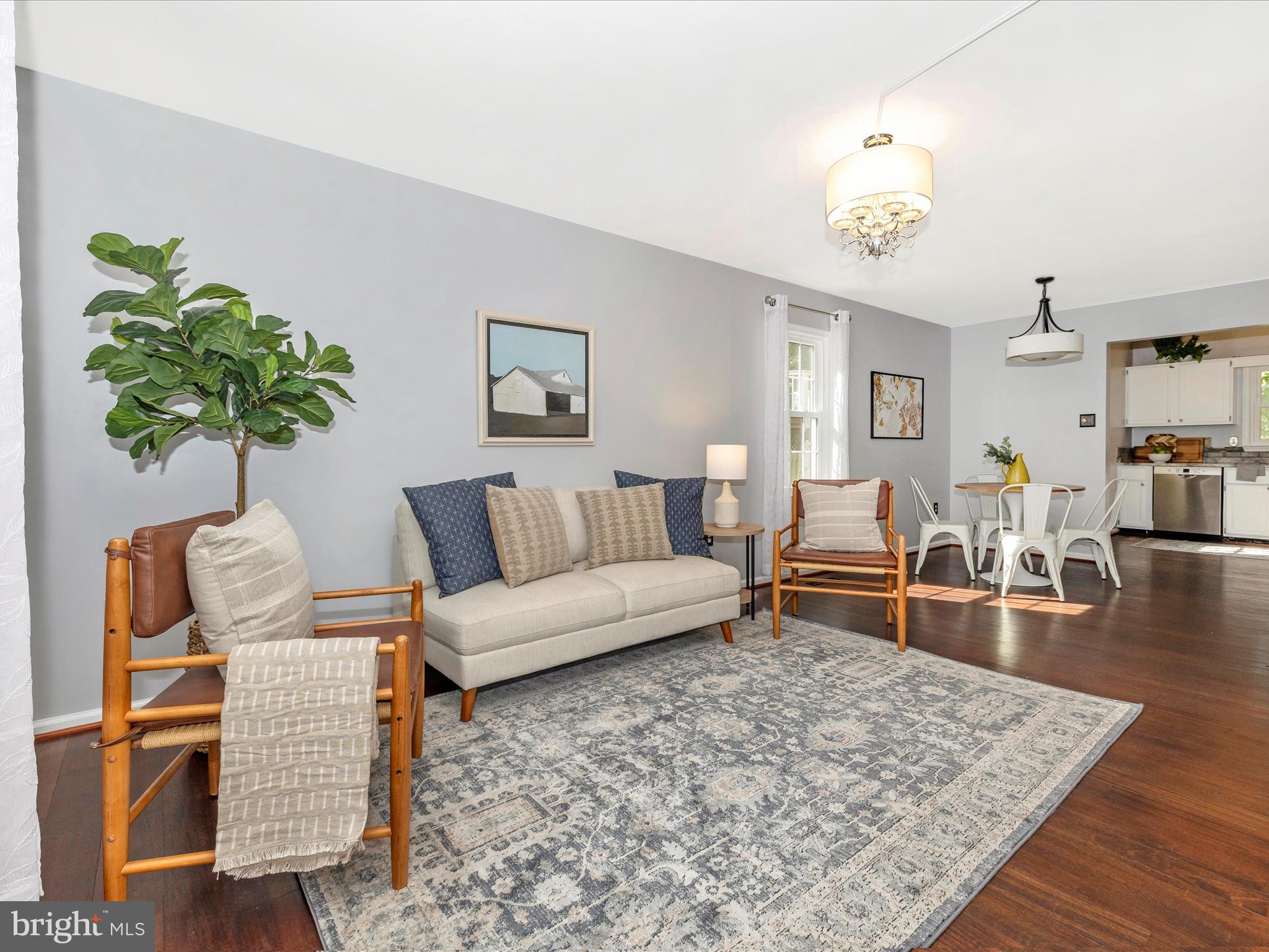 10805 Lake Square COURT