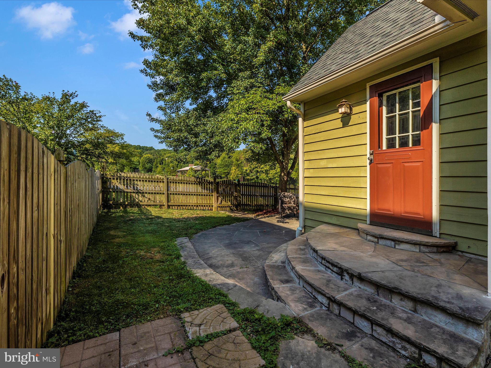 10805 Lake Square COURT
