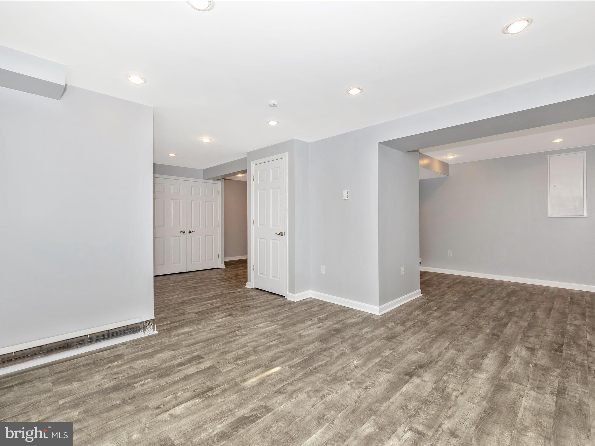 10805 Lake Square COURT