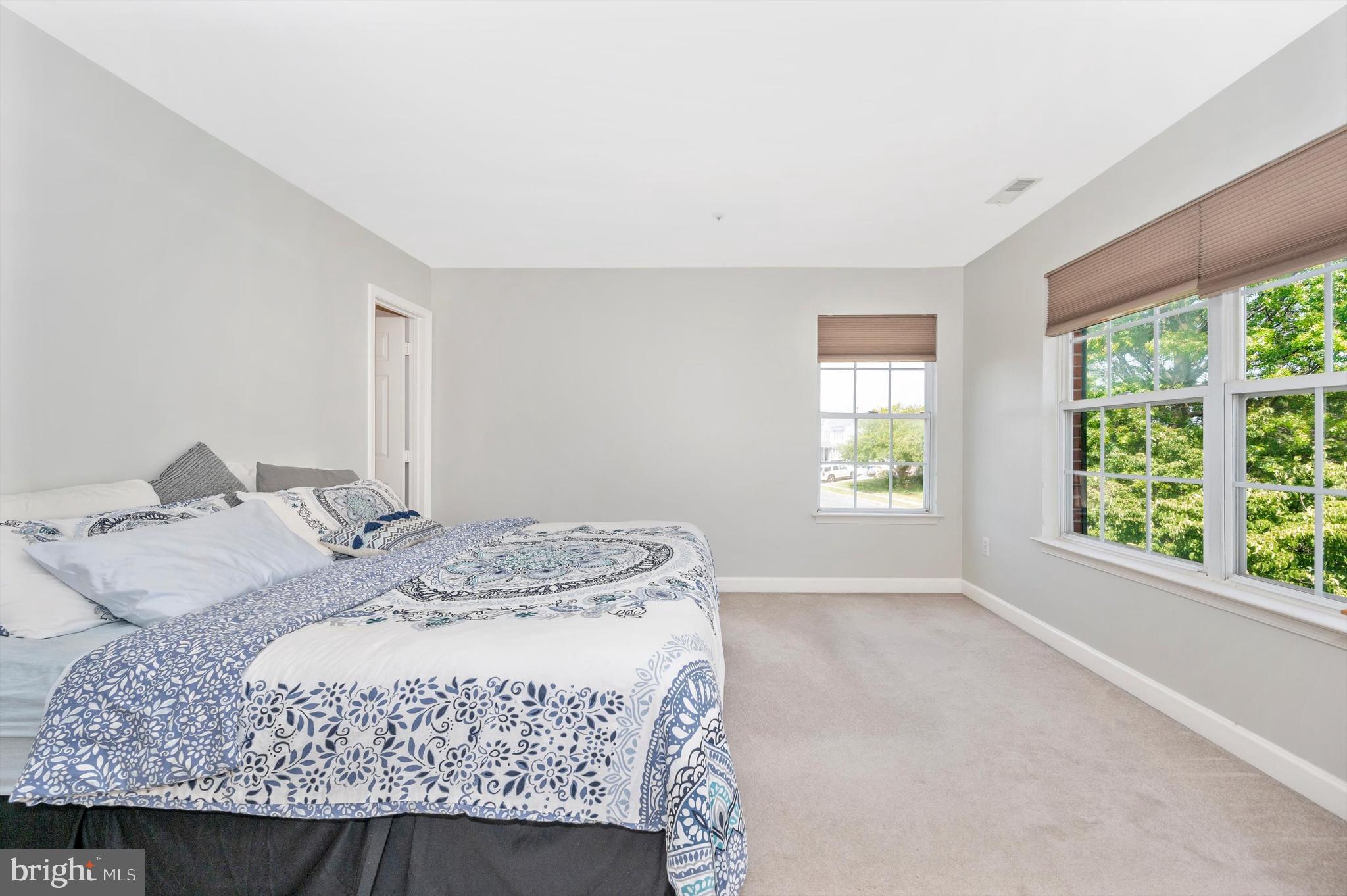 5640 Rockledge COURT