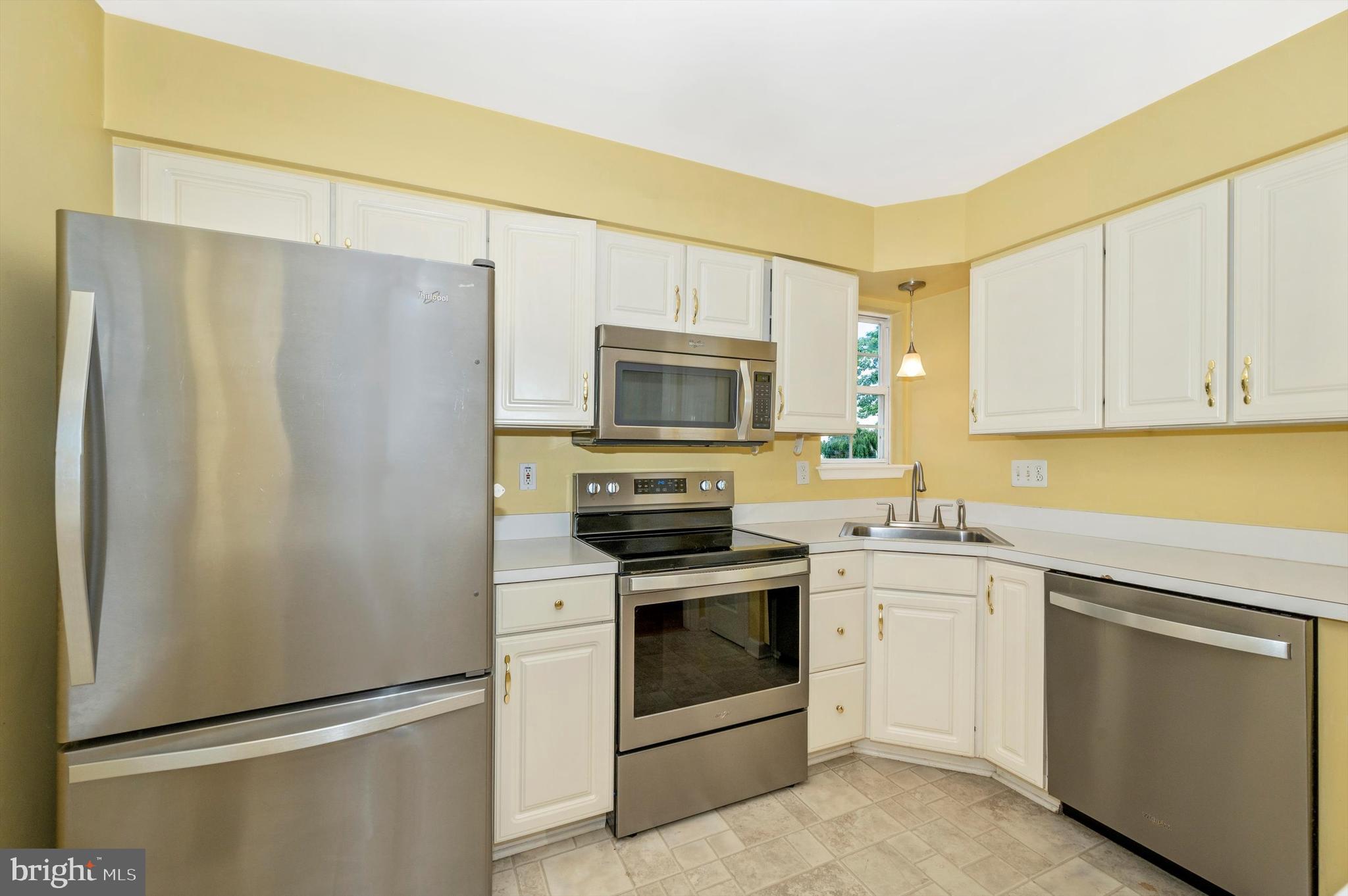 5640 Rockledge COURT