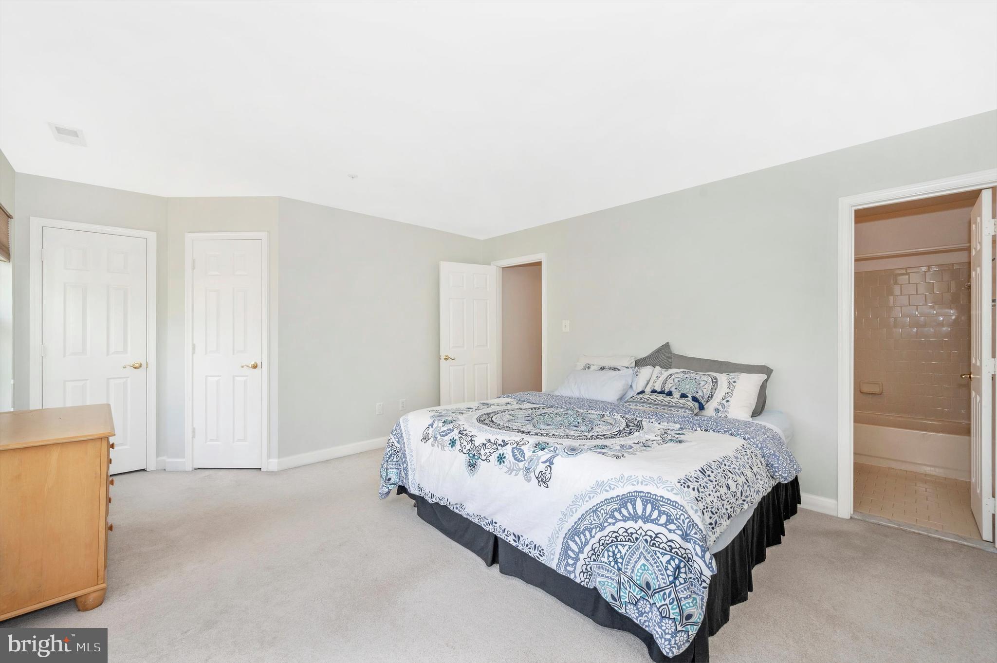5640 Rockledge COURT
