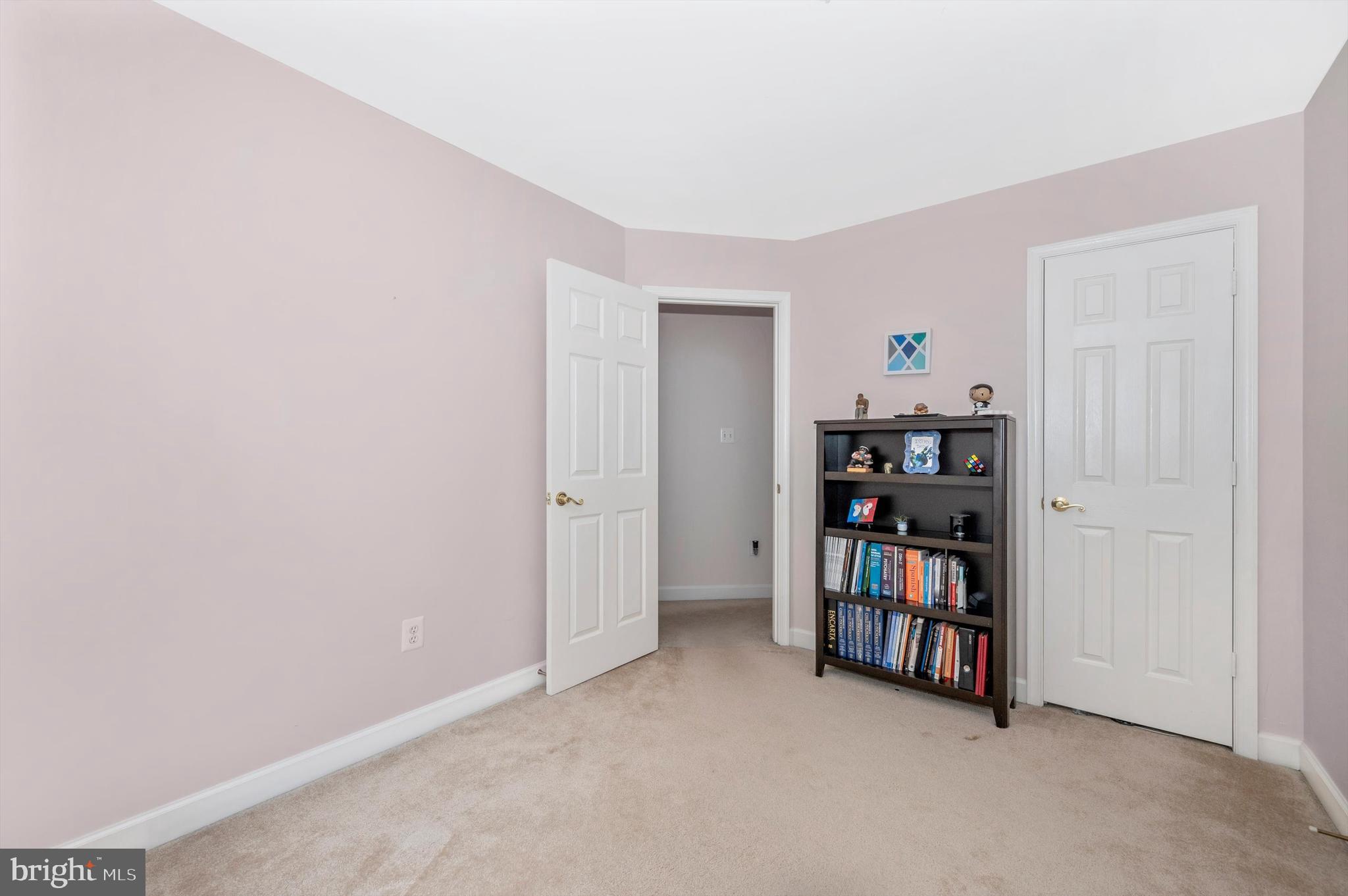 5640 Rockledge COURT