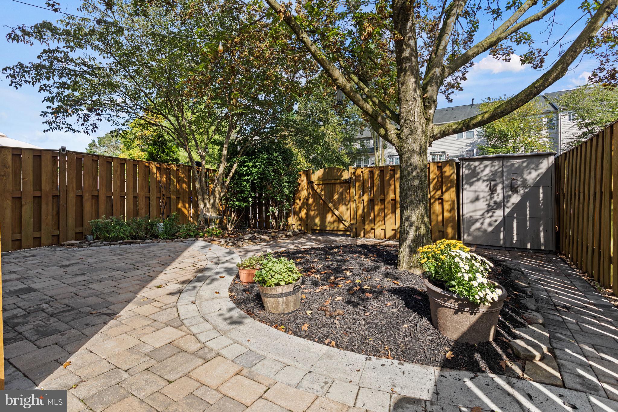 1659 Coopers WAY