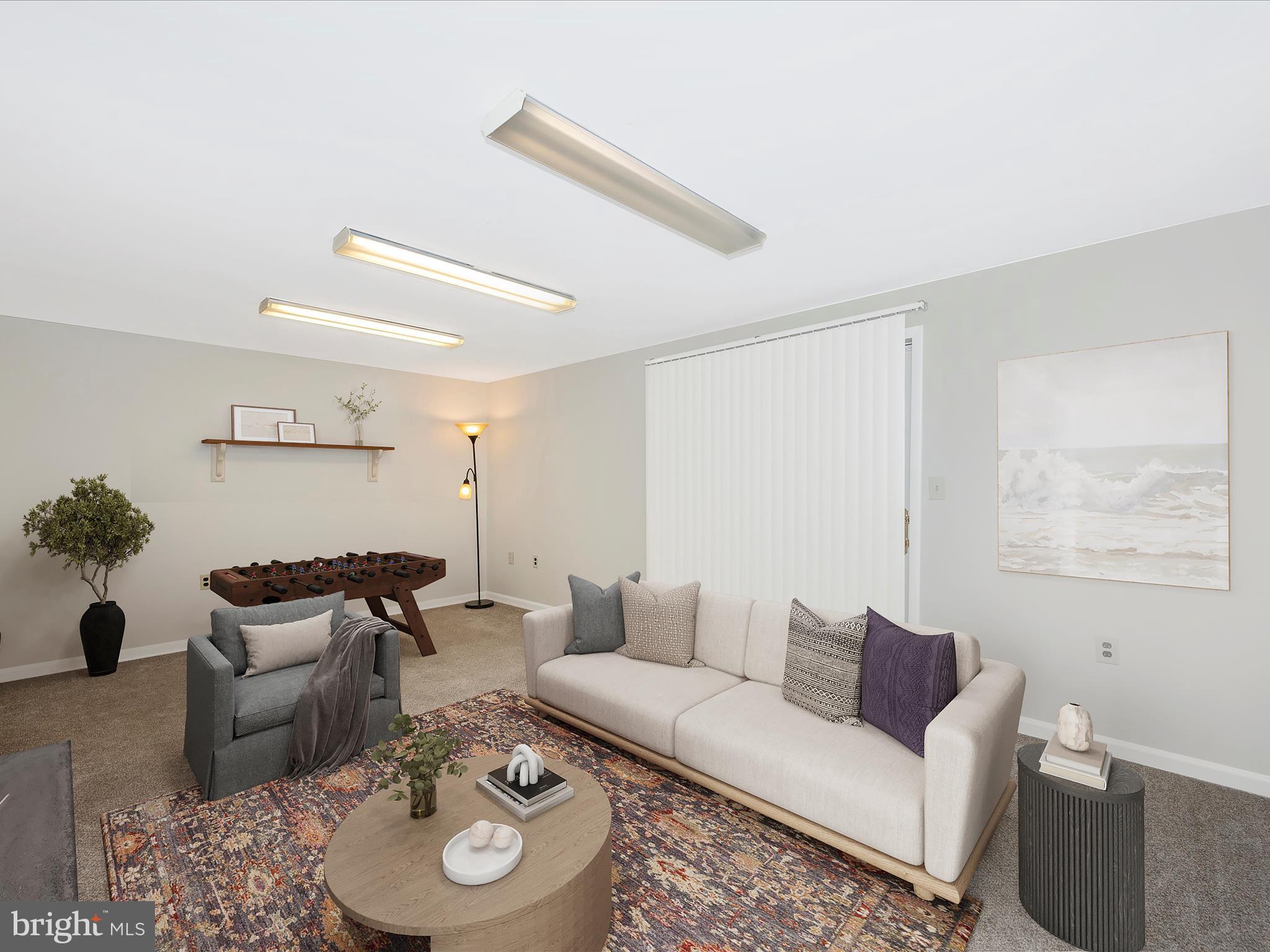 7983 Thrush COURT