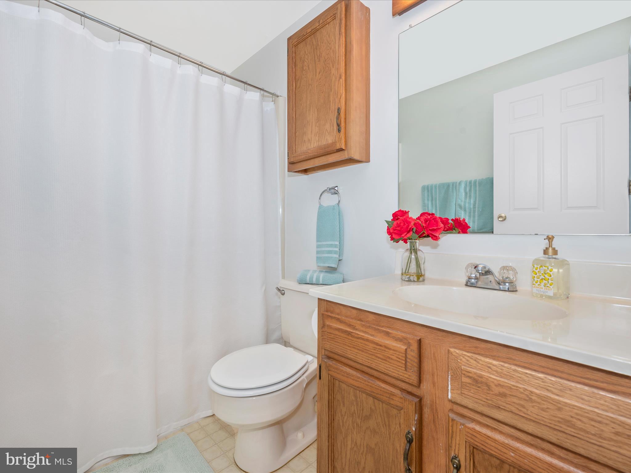 7983 Thrush COURT