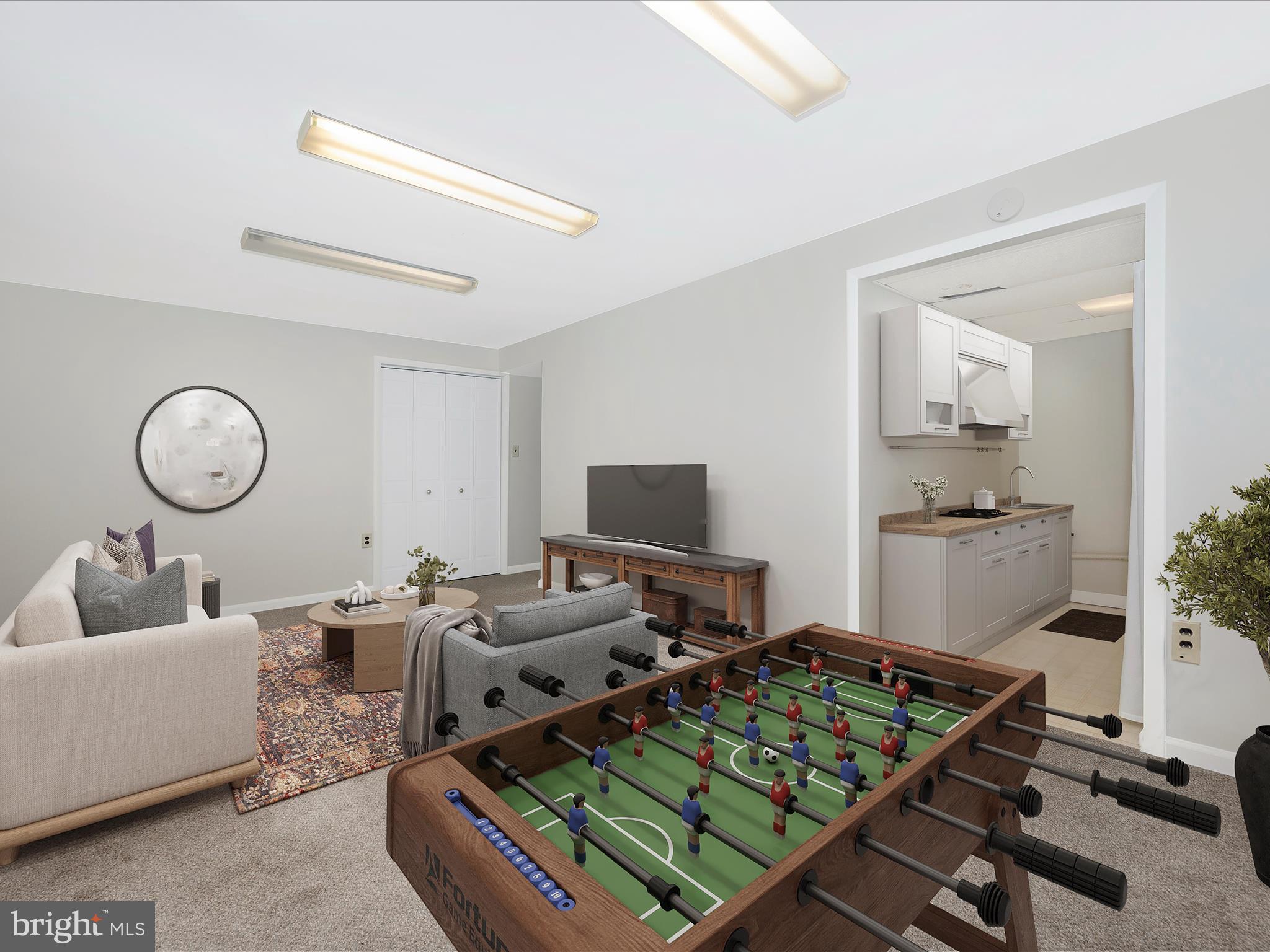 7983 Thrush COURT