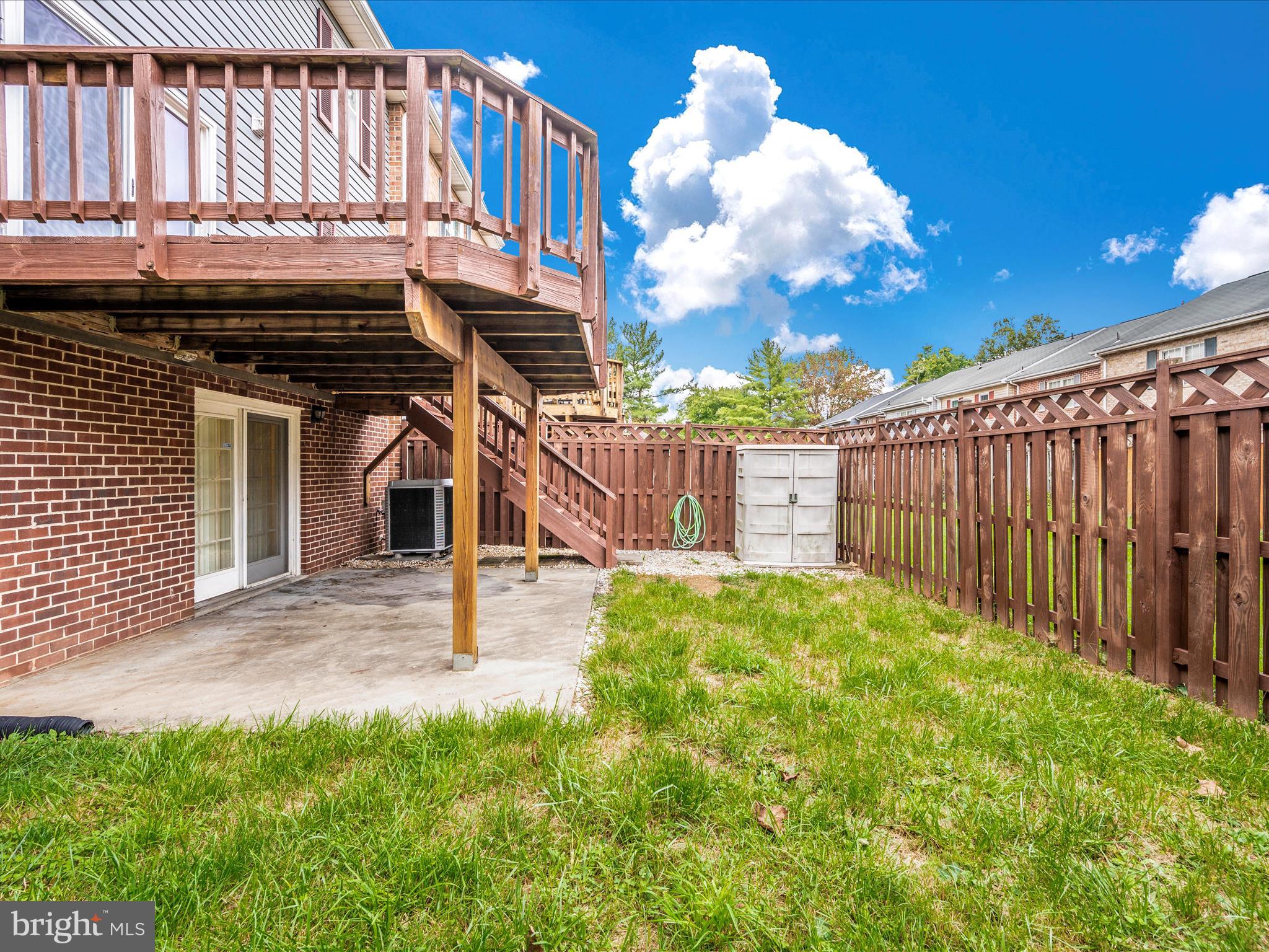 7983 Thrush COURT