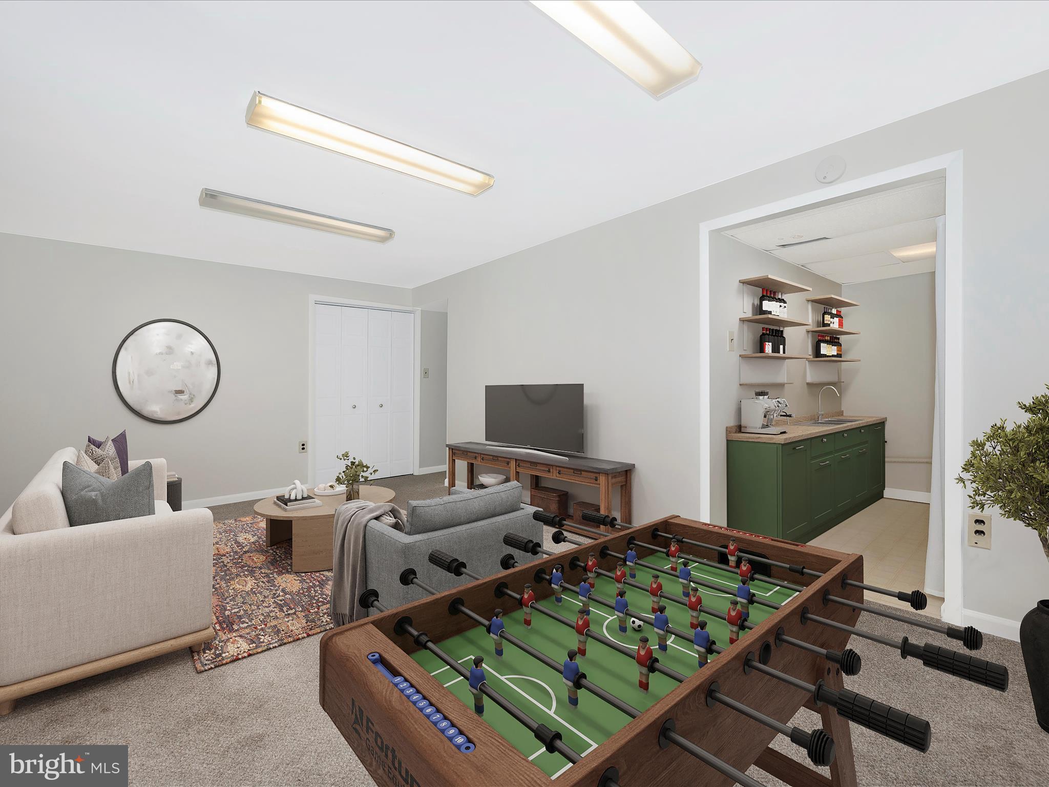 7983 Thrush COURT
