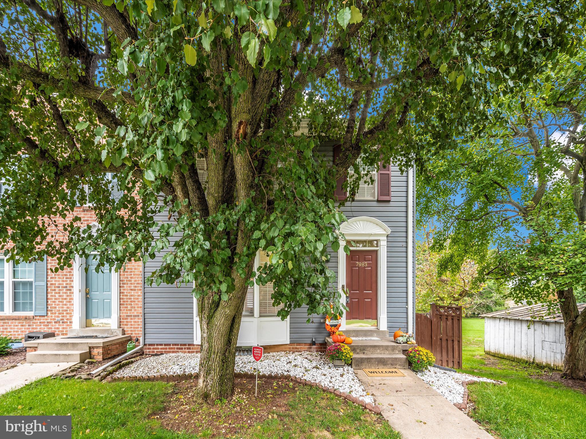 7983 Thrush COURT