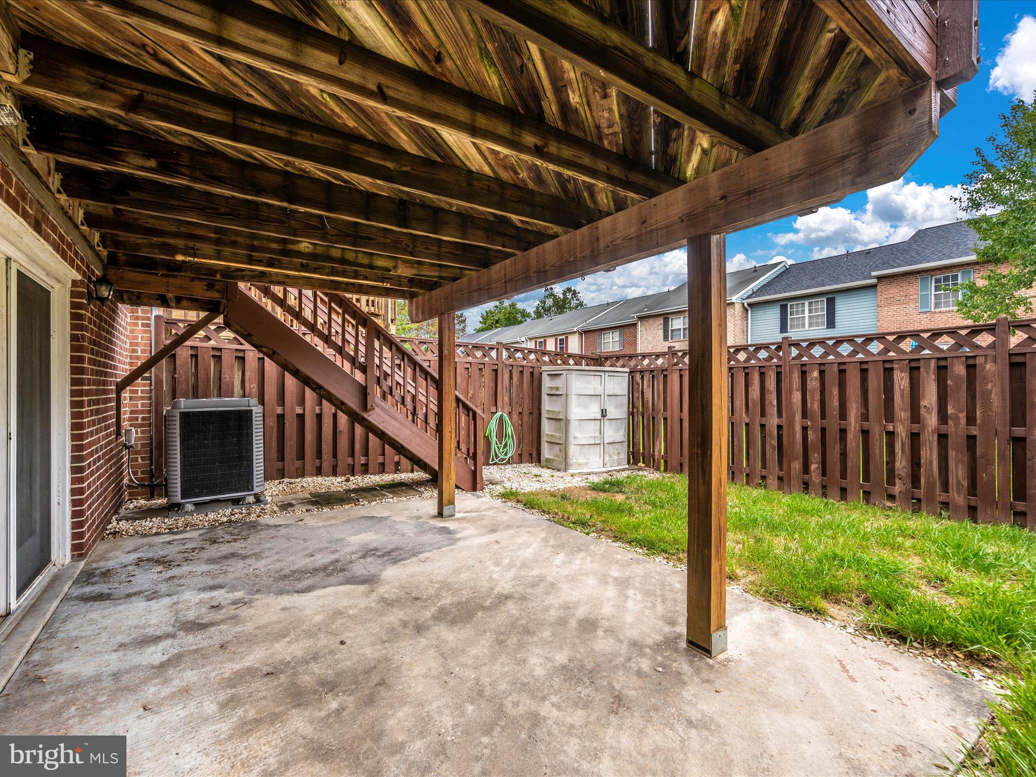 7983 Thrush COURT