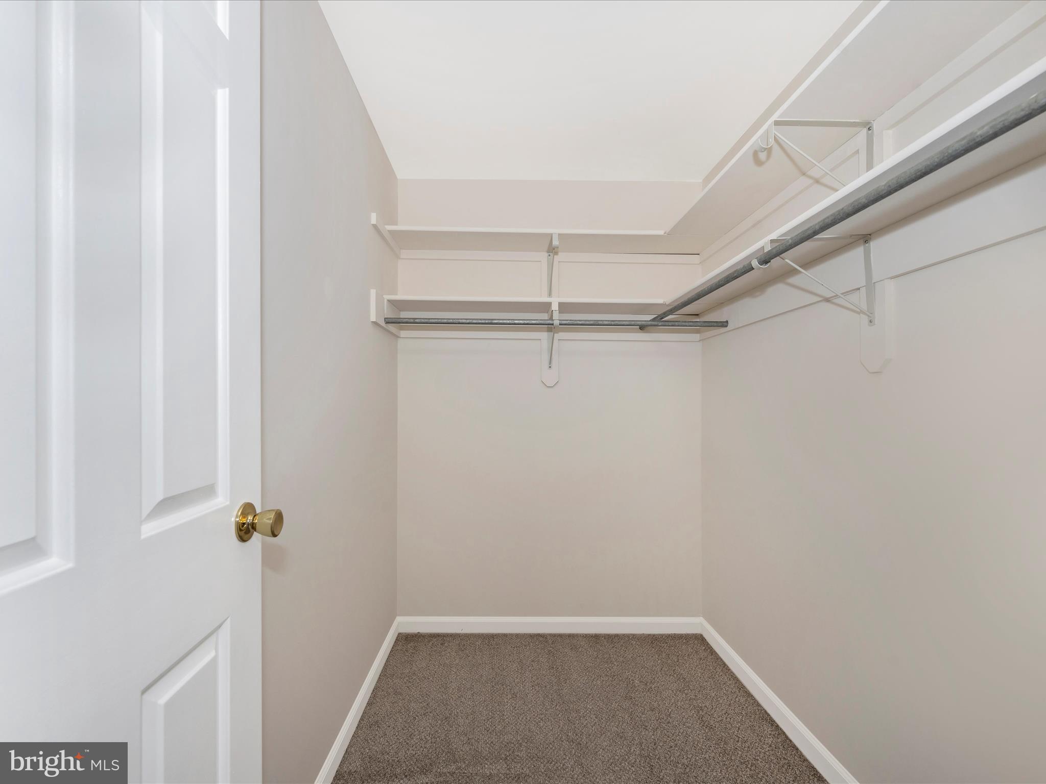 7983 Thrush COURT