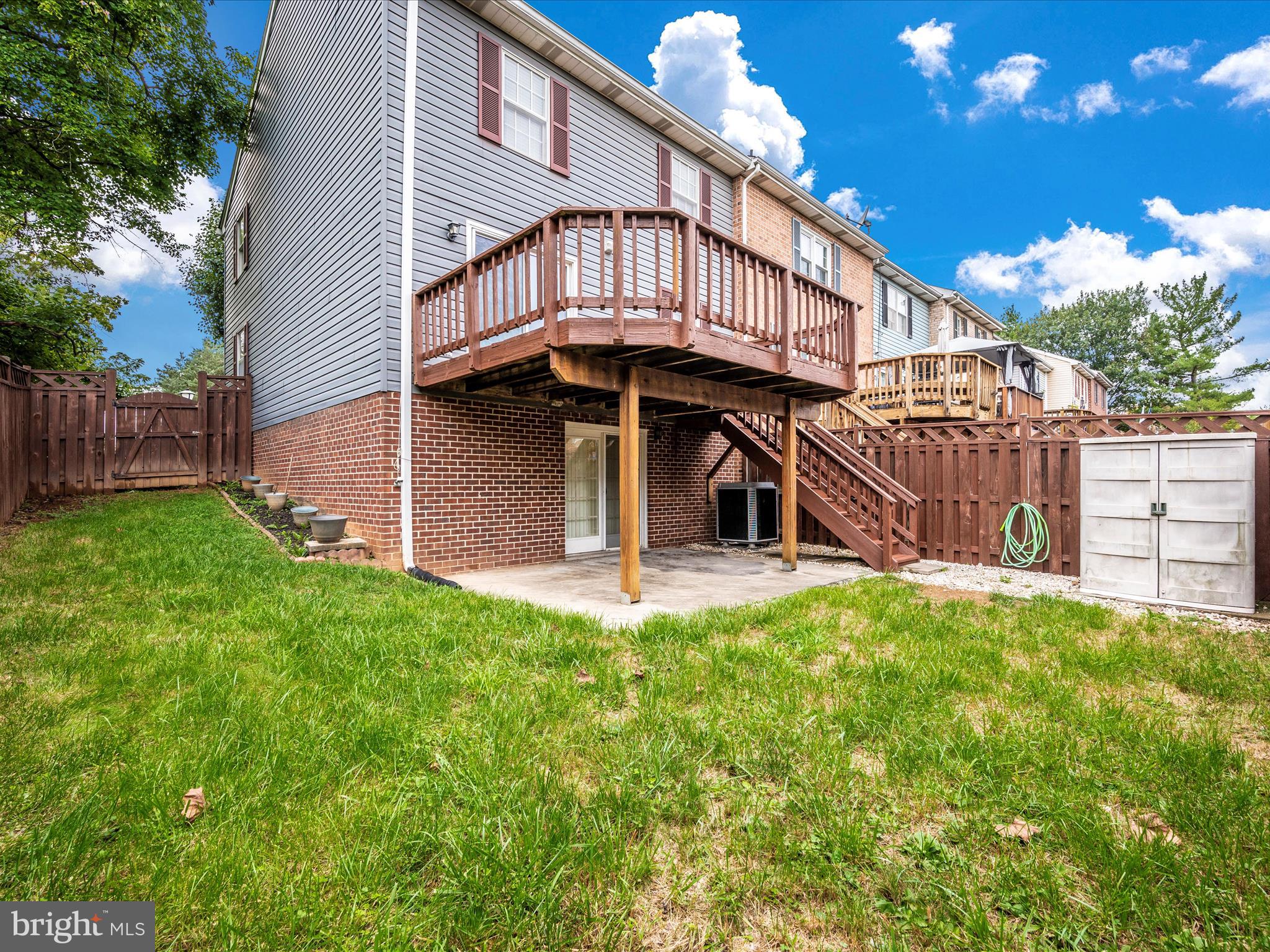 7983 Thrush COURT
