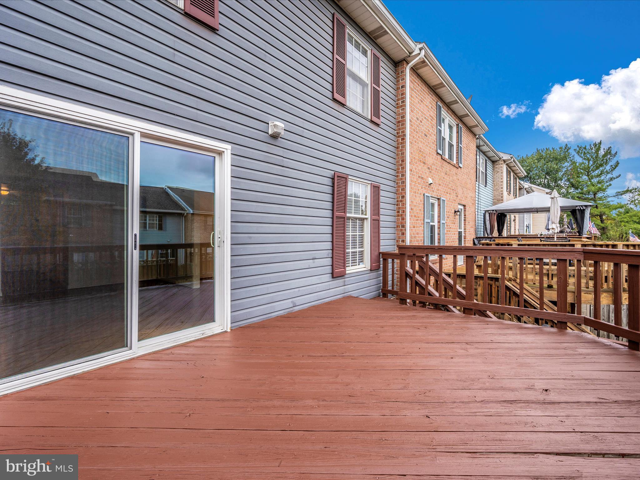 7983 Thrush COURT